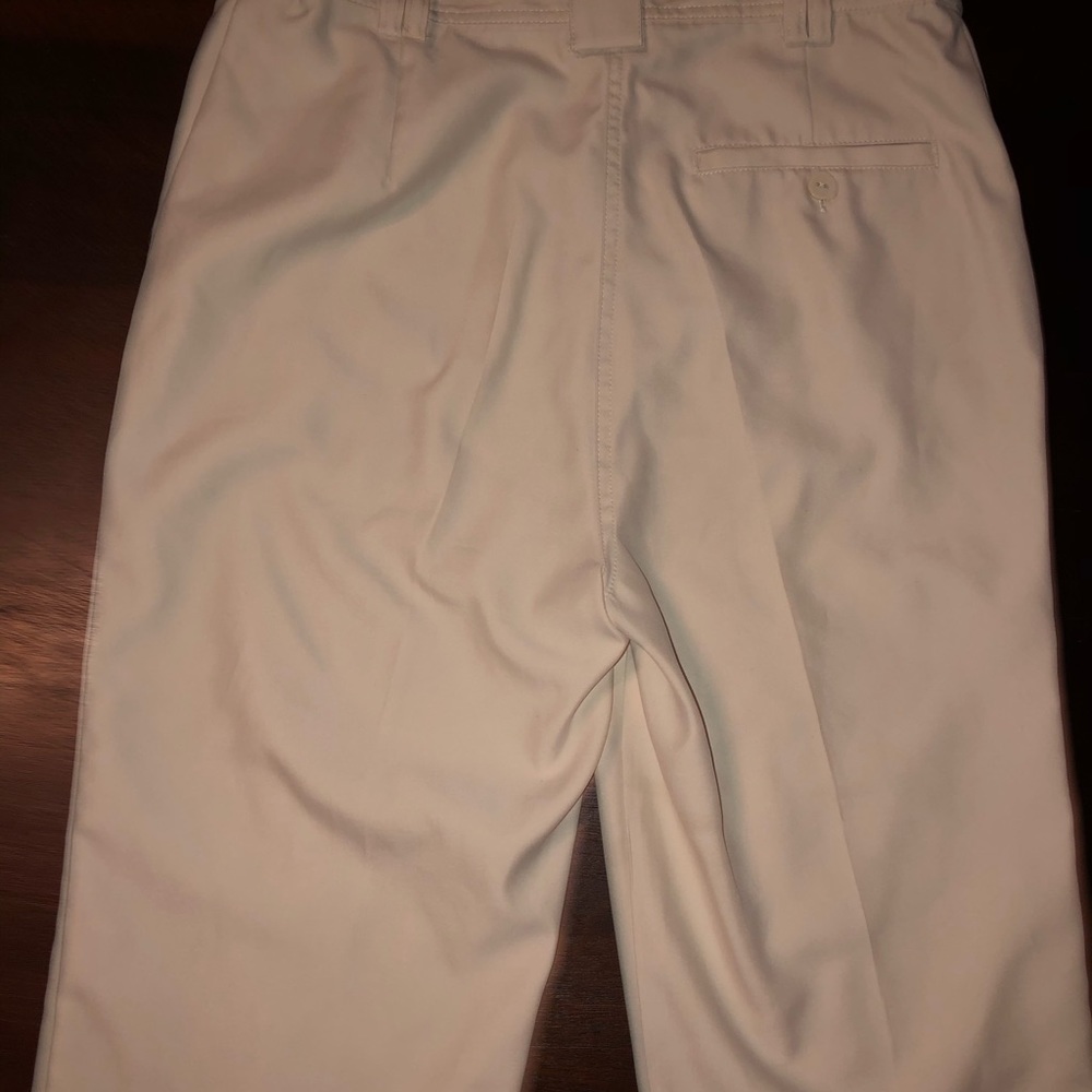 Capris - Picture 6 of 7